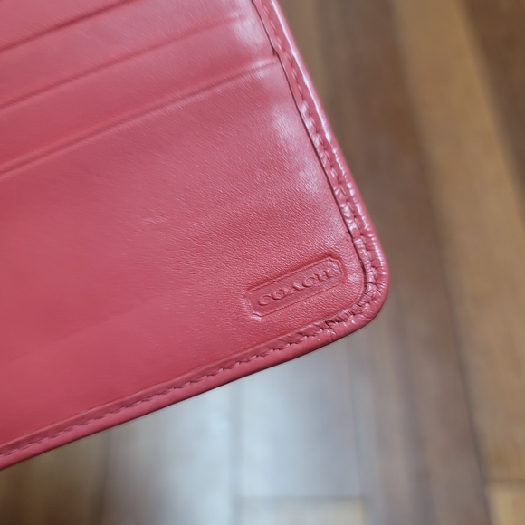 Coach Signature Monogram Wallet - Picture 8 of 13